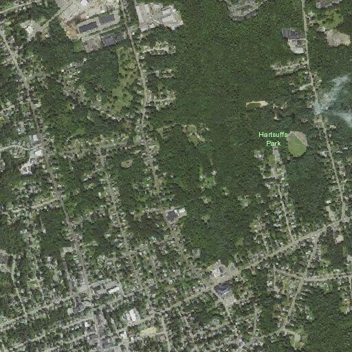 Person with laceration injury near Everett Street