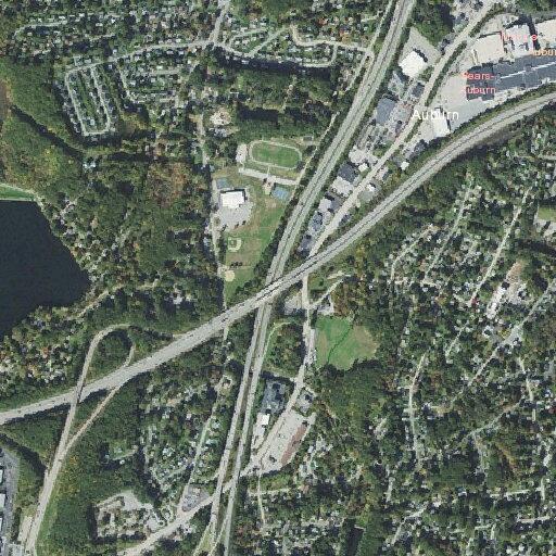 Single car crash on I-90 westbound in Auburn