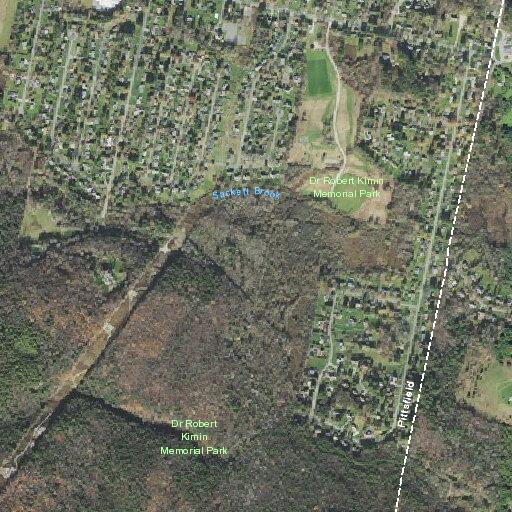 Elderly woman unresponsive but breathing near Glory Drive