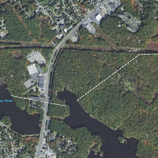 Minor vehicle contact near Lynnfield gas station