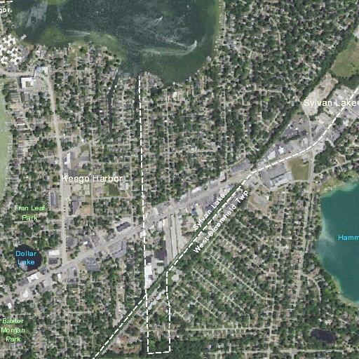 Man has medical emergency near Orchard Lake Road