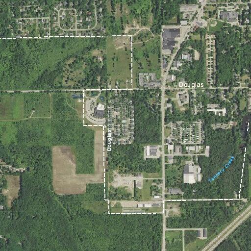 38-year-old woman experiencing difficulty breathing in Douglas