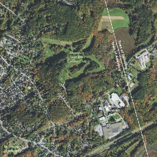 Residential fire alarm with smoke smell reported