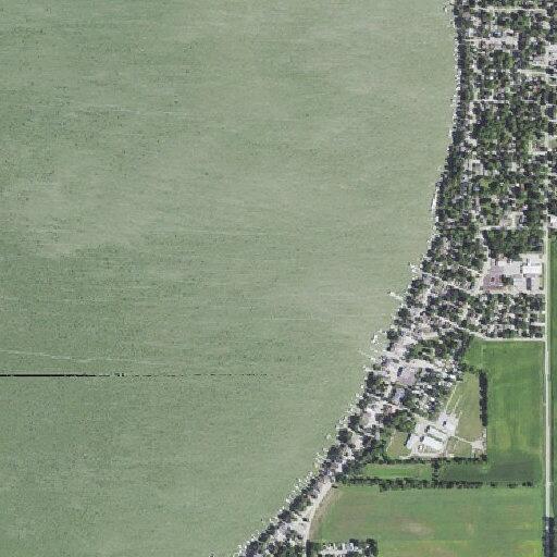 Driver reported drinking while driving in Clear Lake