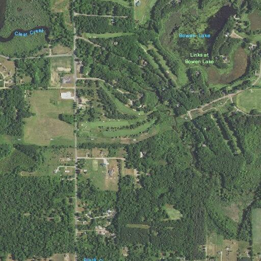 Pregnant woman reporting contractions near 17 Mile Rd NE