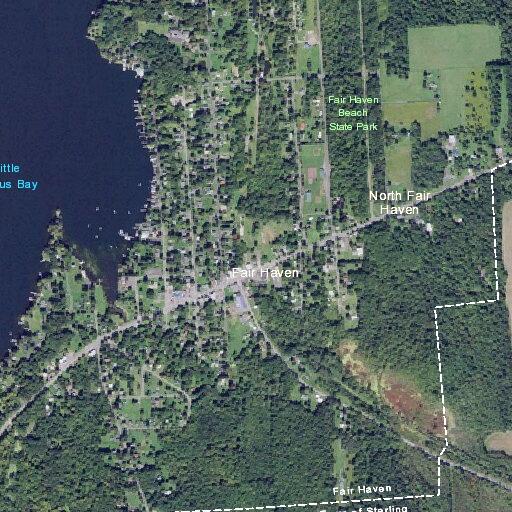 Sinkhole reported in cafe parking lot