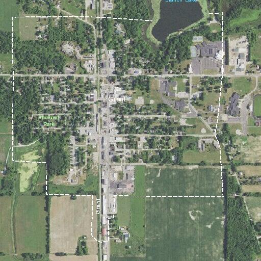 Broken power pole reported on South Maple Street