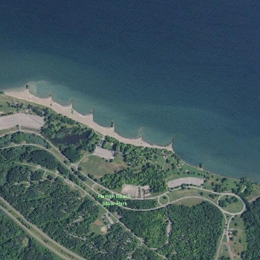 Suspicious vehicle with child at Hamlin Beach Park