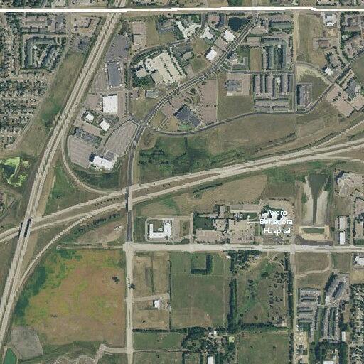 Vehicle throws objects after phone theft on highway