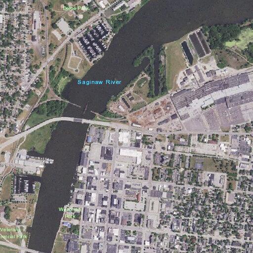 Minor crash at Fifth Street and Washington Avenue