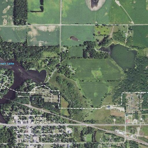 Single-car crash with injured woman in north ditch
