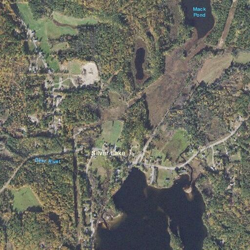 Person reports strange behavior at Silver Lake lot