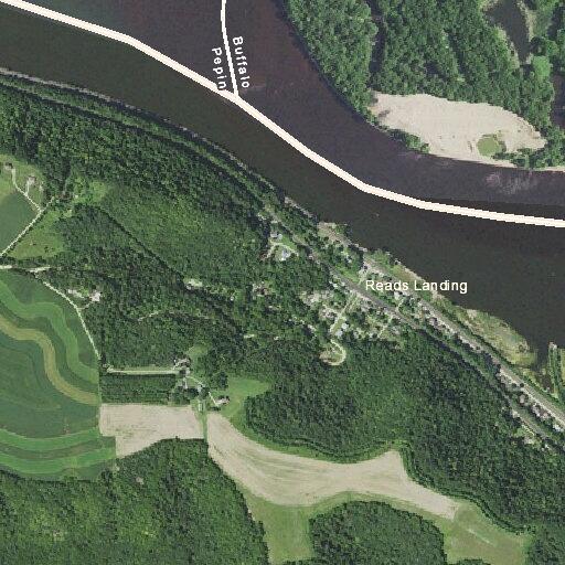 Brief train derailment near Reads Landing