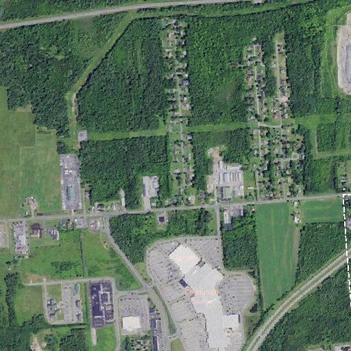 Man threatens robbery at Plattsburgh jewelry store