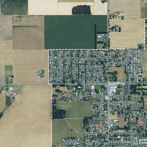 Person experiencing chest pain in Sublimity, OR