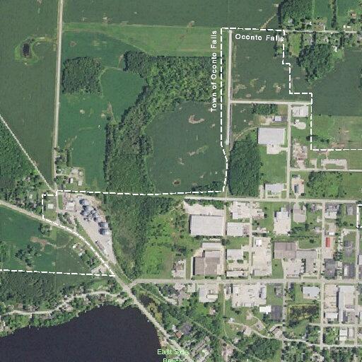 Woman with chest pain near East Highland Drive in Oconto Falls