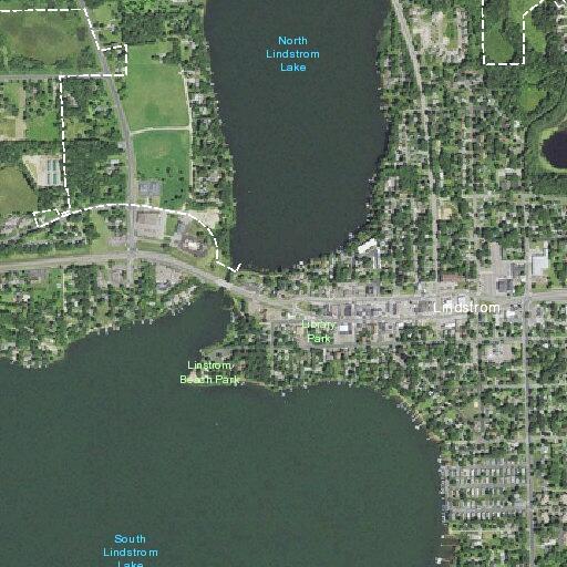 Complaint about silver Ford Escape on Highway 8