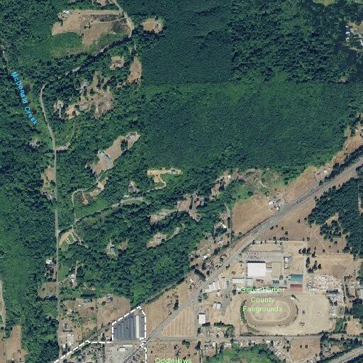 Officers search for fleeing man near Fairgrounds Road