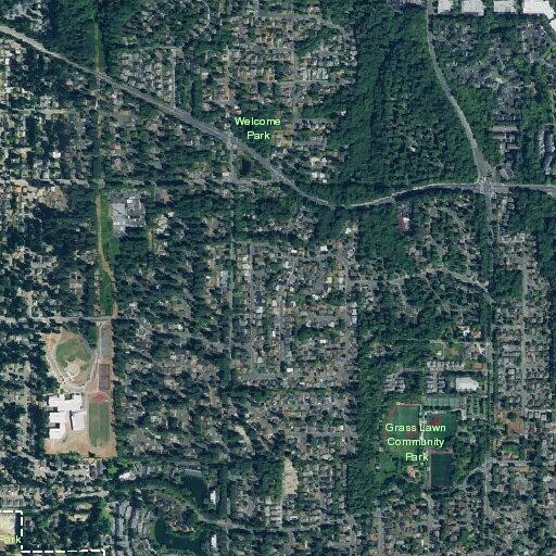 Multi-car crash blocks northbound lanes in Redmond
