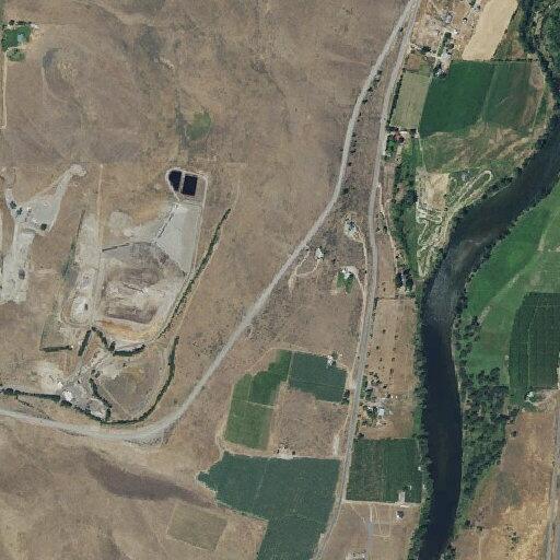 Wildfire blocks State Route 20 near Okanogan