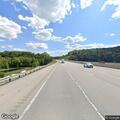 Possible crash with minivan on I-75 shoulder