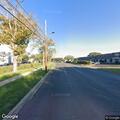 Car repeatedly honking behind building on Hawthorne