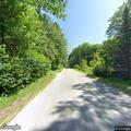 Car hits tree on Route 133 in Wayne