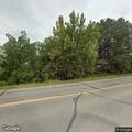 Tree blocking southbound lane on Highway 84
