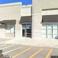Man jumps on moving vehicle at Crunch Fitness