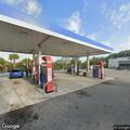 Minor parking lot crash at 7-Eleven