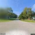 Man with schizophrenia threatening to enter traffic
