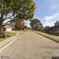 Report of screaming near courthouse on Glen Drive