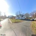 Neighbor’s truck blocks trash pickup on Lincoln Street