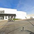 Erratic gray Honda SUV near mall on interstate