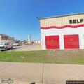 Person possibly paralyzed needs help at Ben White and Congress