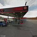 59-year-old man falls and injures head and shoulder in store