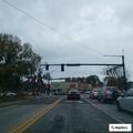 Traffic crash with injuries and trapped person
