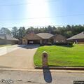 Neighbor reportedly hit another neighbor and left