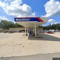 Dump truck runs red light at bridge