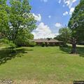 Person with shoulder injury near Glenway Street, Nash, TX
