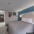 Guest reports feeling unsafe at hotel room