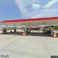 68-year-old woman has panic attack at Circle K