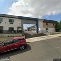 Man in 30s suffers shoulder pain after fall at motel