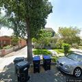 Battery suspect flees scene on E 56th Street
