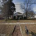 Strong gas odor reported at Oak Street home