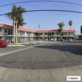 Employee threatens injured person at Motel 6 in Bakersfield