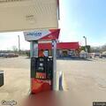 Man bangs on closed store door at gas station