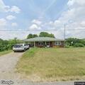 Person needing assistance to move at home