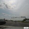 Turn lane blocked and signal malfunction at intersection