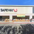 Man pulls elderly woman into car at Windsor Safeway